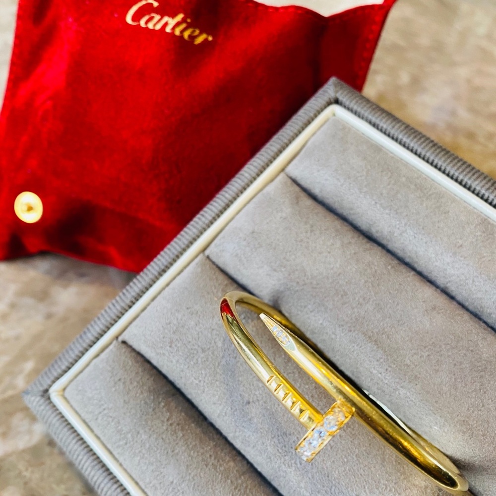 COPY - Cartier Juste un Clou